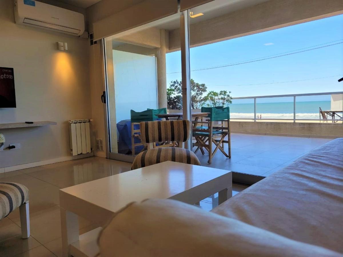 108 Y El Mar - Hotel Tejas Rojas Villa Gesell Eksteriør billede