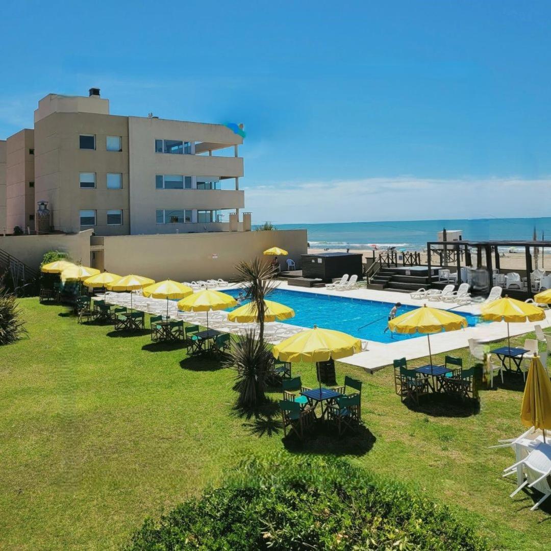 108 Y El Mar - Hotel Tejas Rojas Villa Gesell Eksteriør billede
