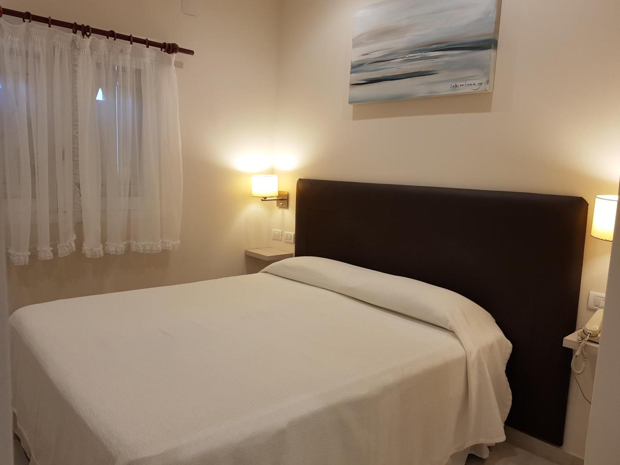 108 Y El Mar - Hotel Tejas Rojas Villa Gesell Værelse billede