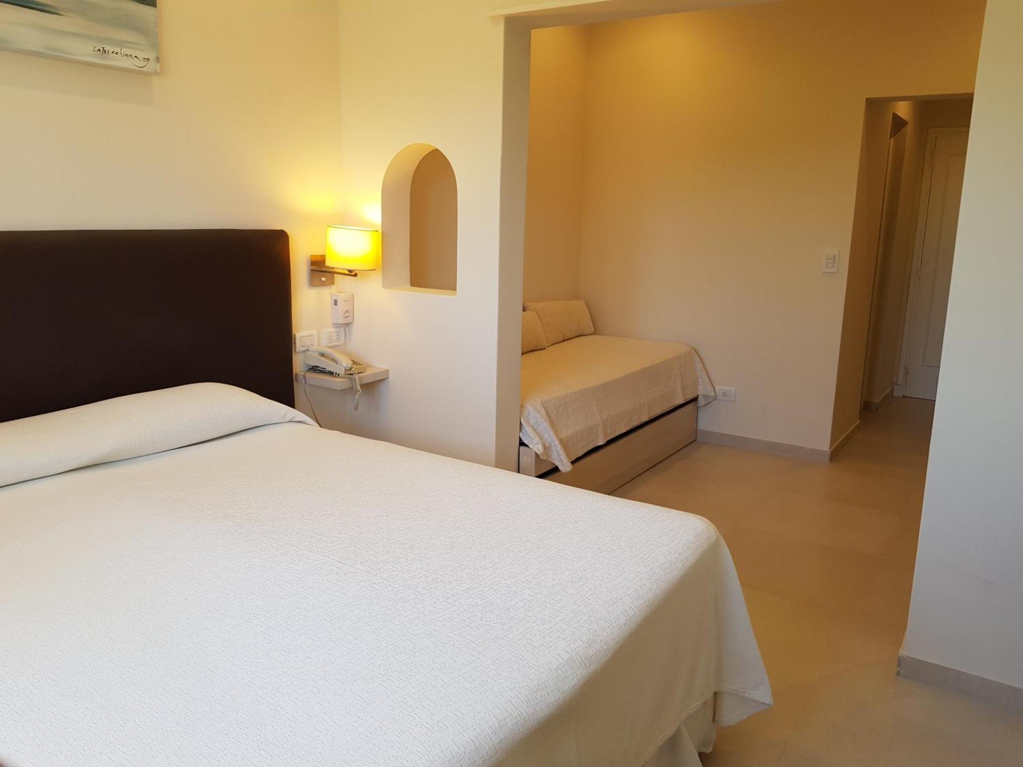 108 Y El Mar - Hotel Tejas Rojas Villa Gesell Værelse billede