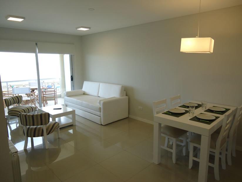 108 Y El Mar - Hotel Tejas Rojas Villa Gesell Eksteriør billede